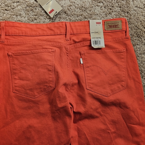 LEVI'S Demi Curve Modern Rise Skinny Jeans In Coral red. Size 8/29. NWT - Picture 7 of 9
